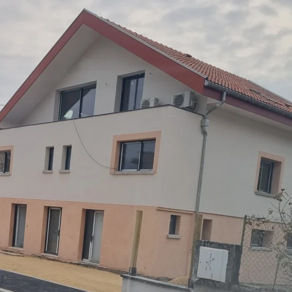 maison complètement rénovée